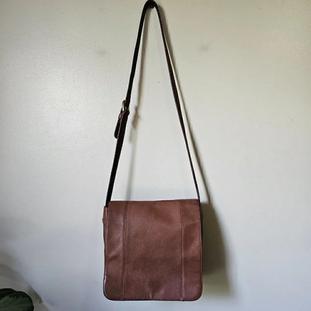 EUC NINE WEST BROWN LEATHER CROSSBODY BAG MEDIUM
